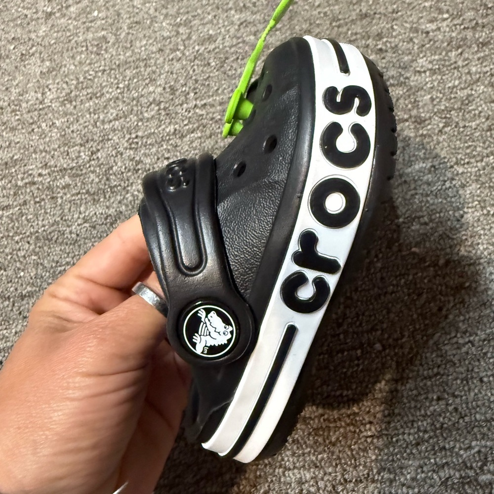 Crocs Kids Black Clogs CLASSIC NWT